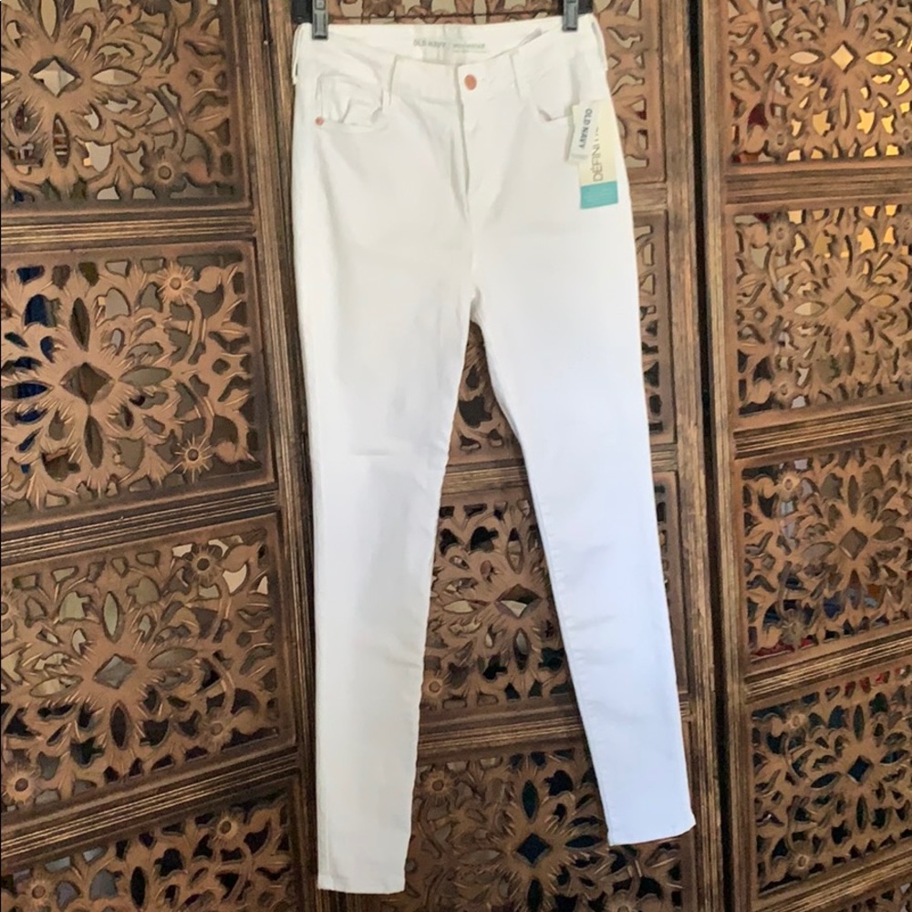 NWT Old Navy High Rise White Rockstar Jeans Size 6
